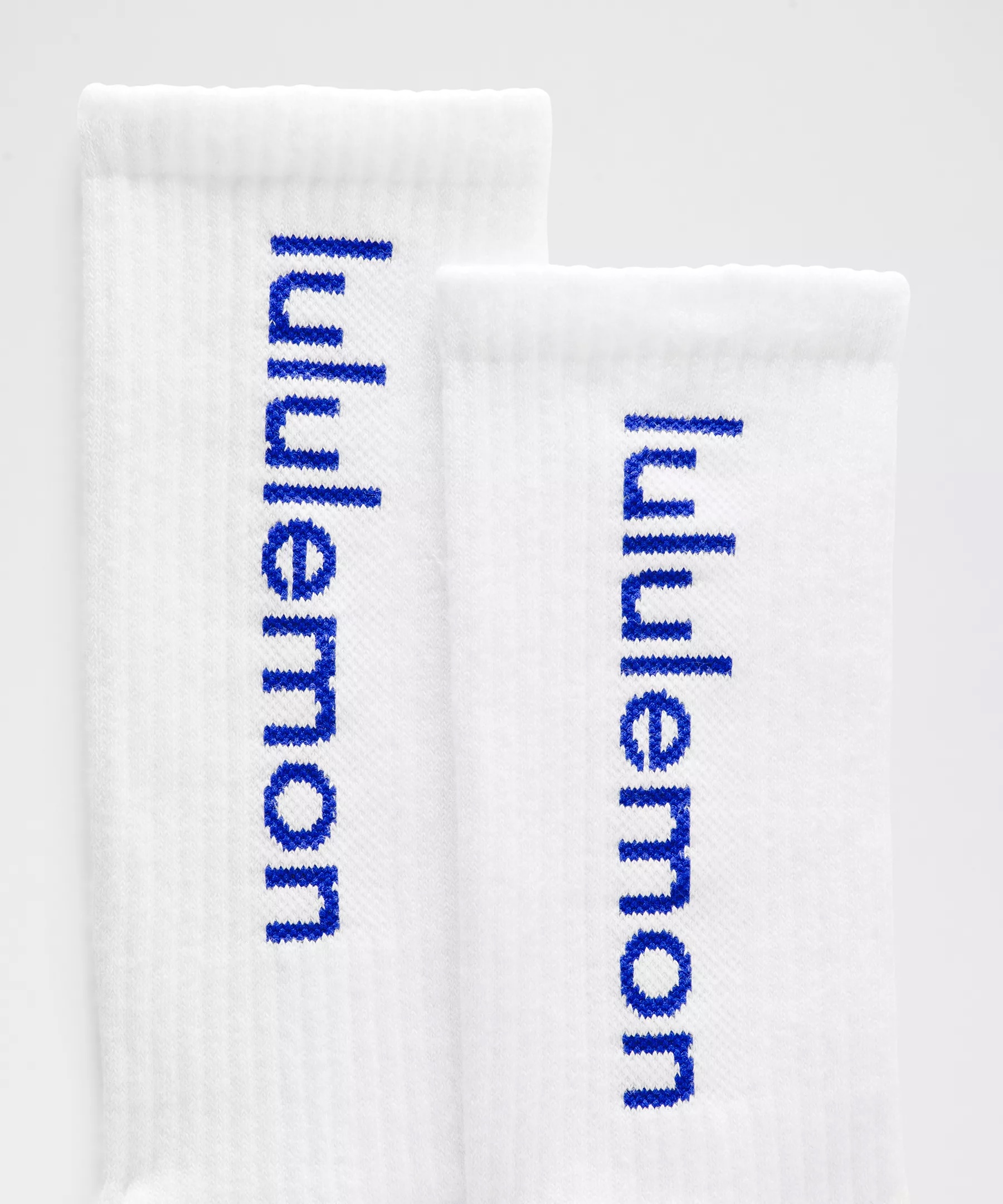 Essential Crew Socks - Image 2